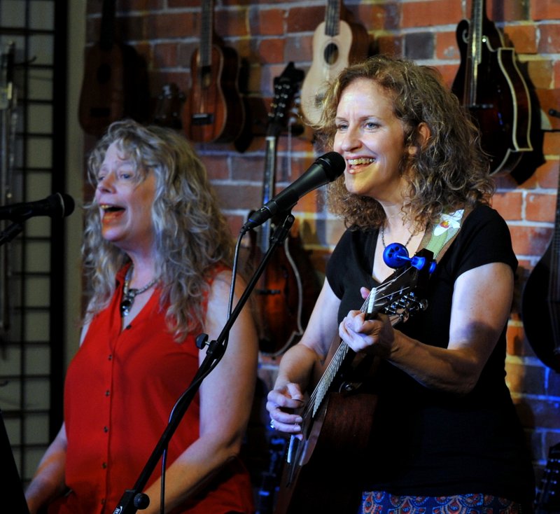 Leann Roberts, Sally Barris