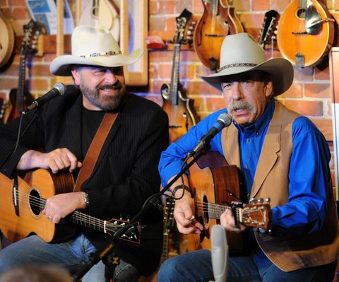 Jon Chandler, Bill Barwick