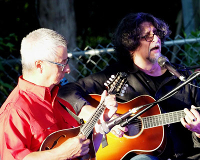 Ernie Martinez with Dan Navarroat Pyne Backyard Concert 