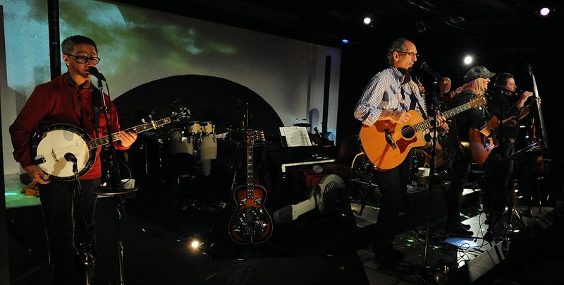 Dokata Blonde Acoustic Alley Nov 7 2014